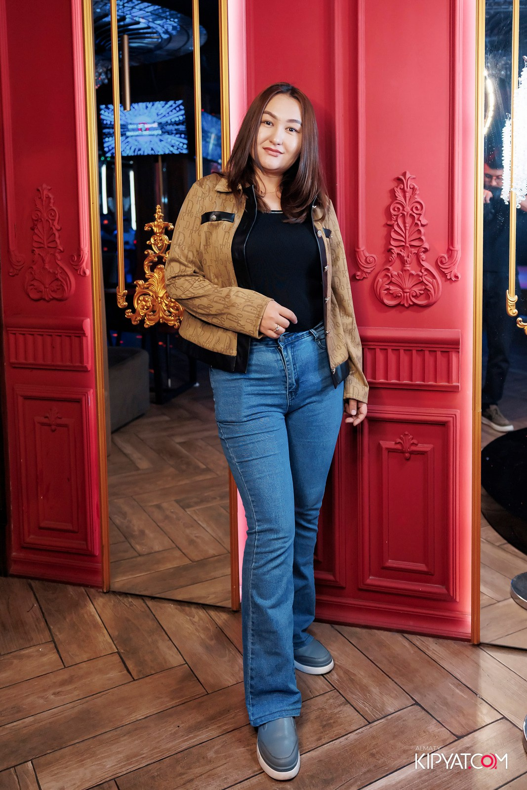 ЗАЯ, НА БИС. КИПЯТКОМ АЛМАТЫ!