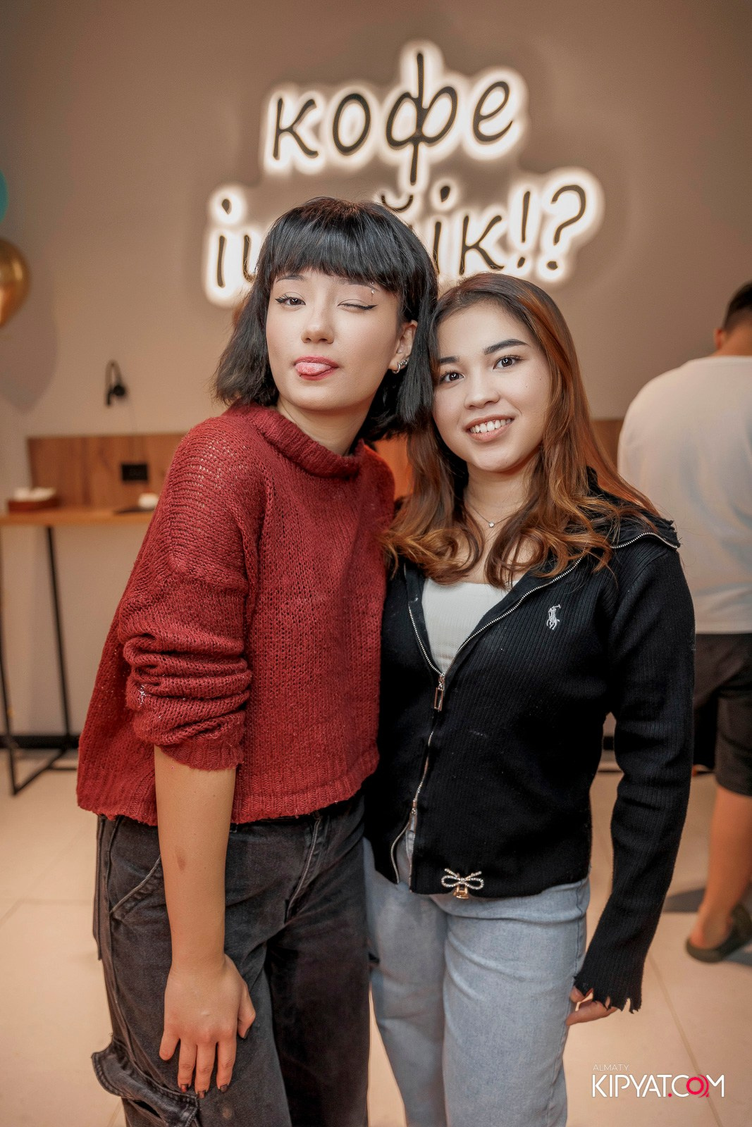 ОТКРЫТИЕ COFFEE SHAKE АСЫЛ ТАС. КИПЯТКОМ АЛМАТЫ!