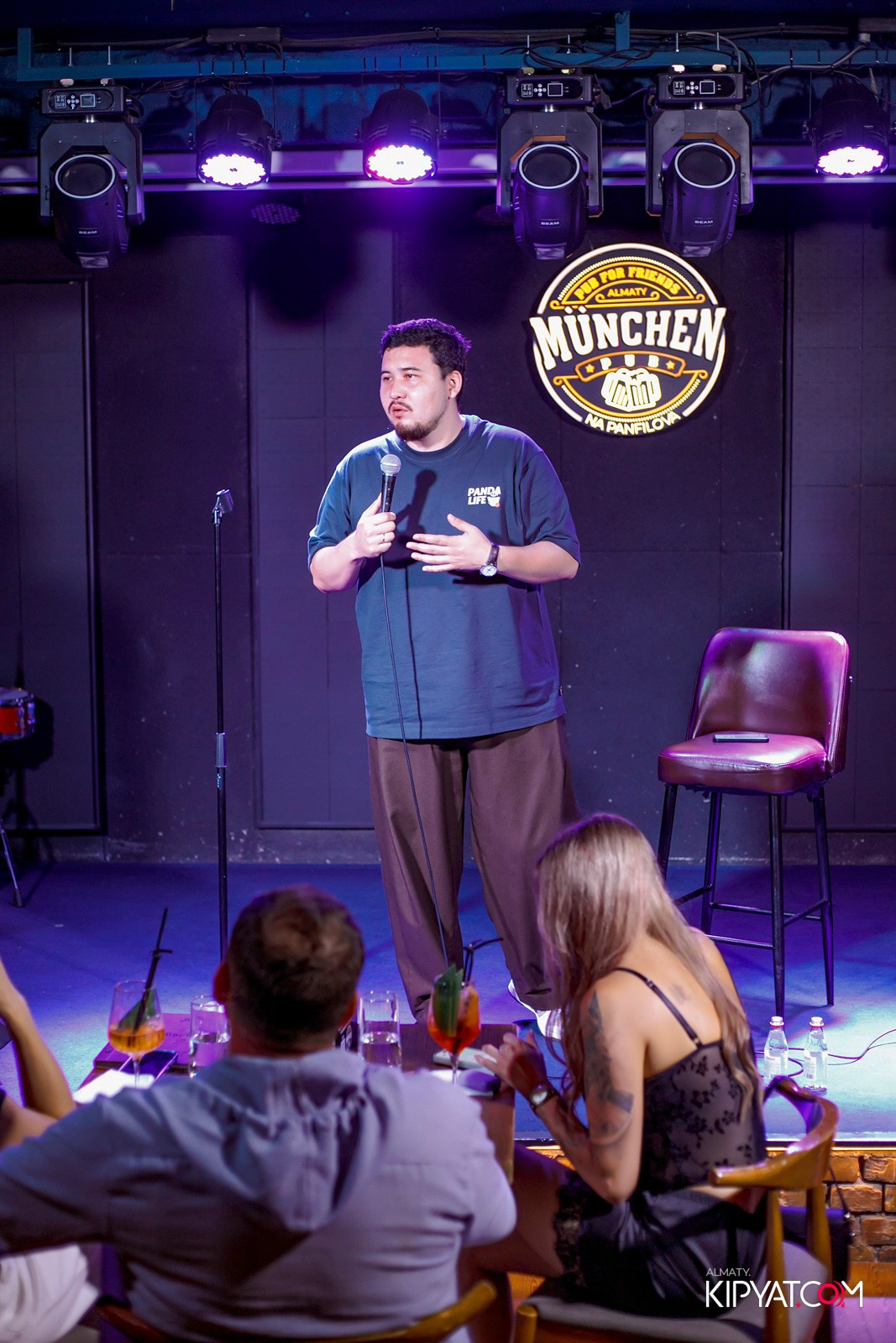 STAND UP КОНЦЕРТ АЛЕКСАНДРА МЕРКУЛЬ. КИПЯТКОМ АЛМАТЫ! Фотосъемка мероприятий в Алматы