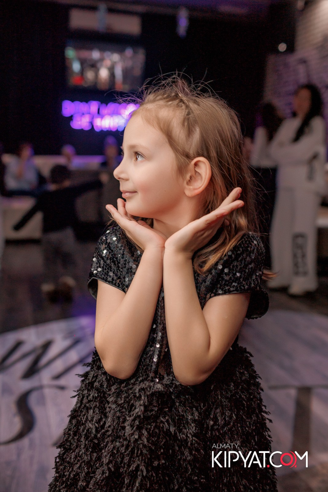 НОВОГОДНИЙ ОТЧЕТНЫЙ КОНЦЕРТ МУЗЫКАЛЬНОЙ ШКОЛЫ «SOULWAY». КИПЯТКОМ АЛМАТЫ!