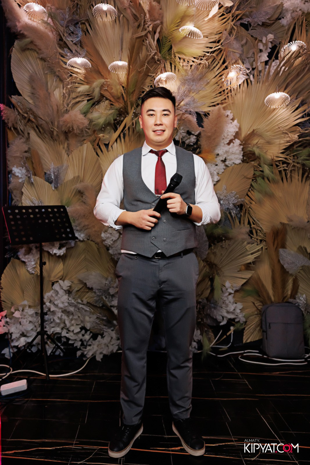 БАР ПАНАЕХАЛИ НА ДОСТЫК. КИПЯТКОМ АЛМАТЫ!