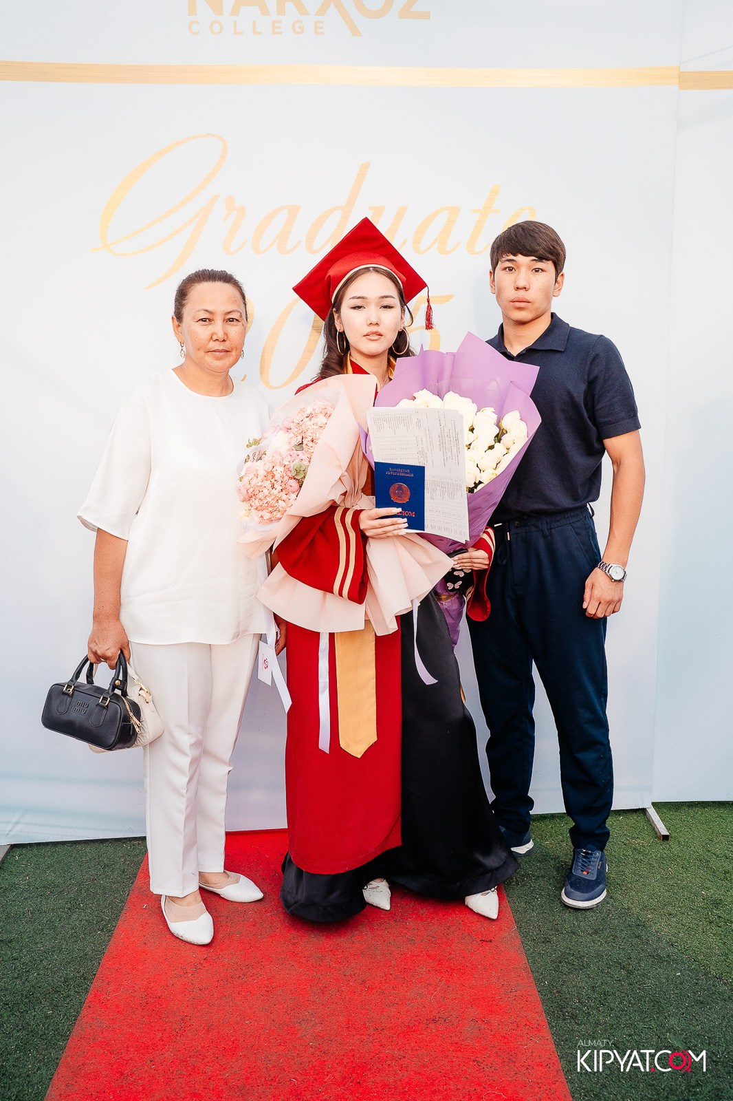 ВРУЧЕНИЕ ДИПЛОМОВ — НАРХОЗ КОЛЛЕДЖ. Part 2. КИПЯТКОМ АЛМАТЫ!