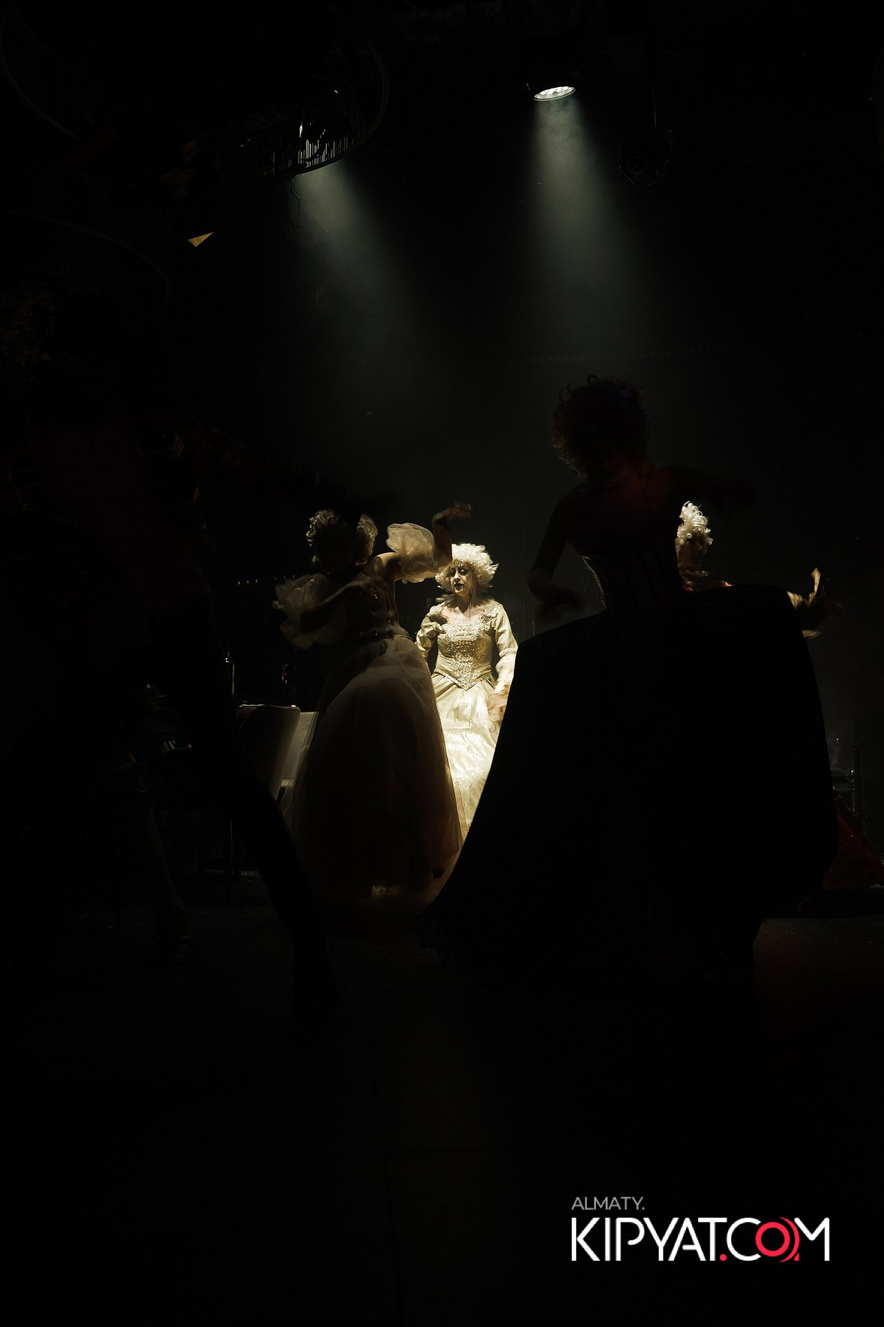 FRIENDS BAR & TERRACE. КИПЯТКОМ АЛМАТЫ! Фотосъемка мероприятий в Алматы