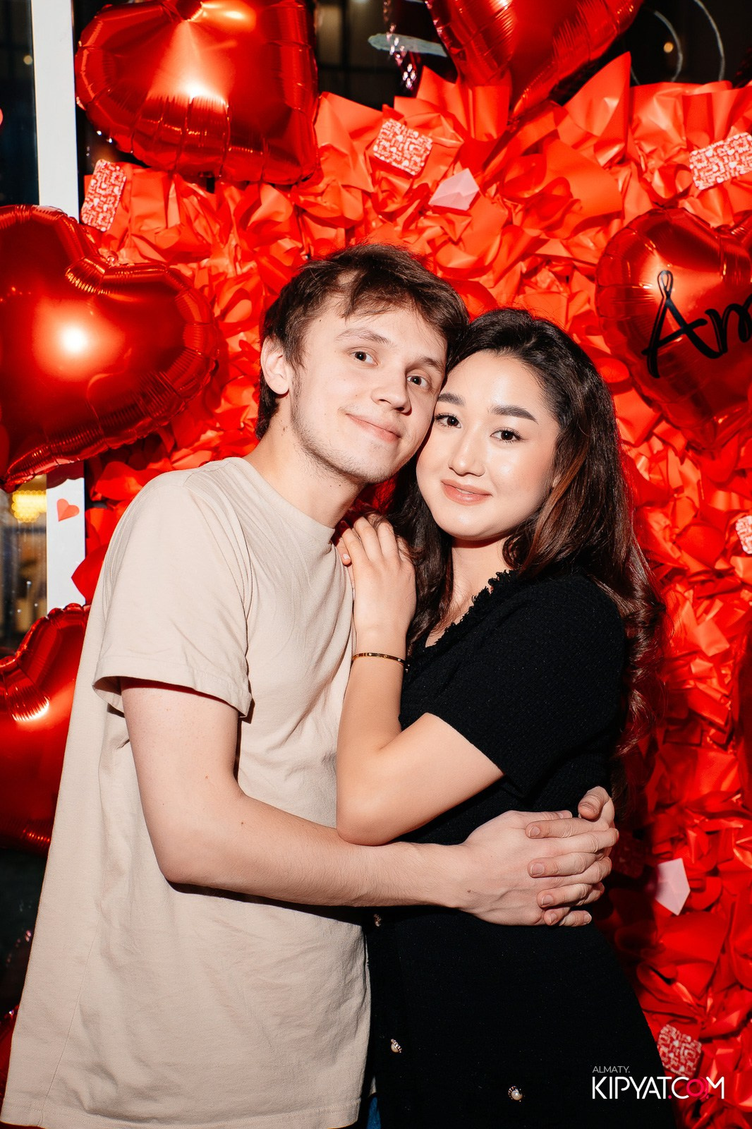 ДЕНЬ СВ.ВАЛЕНТИНА В РЕСТОРАНЕ AMICI. КИПЯТКОМ АЛМАТЫ!