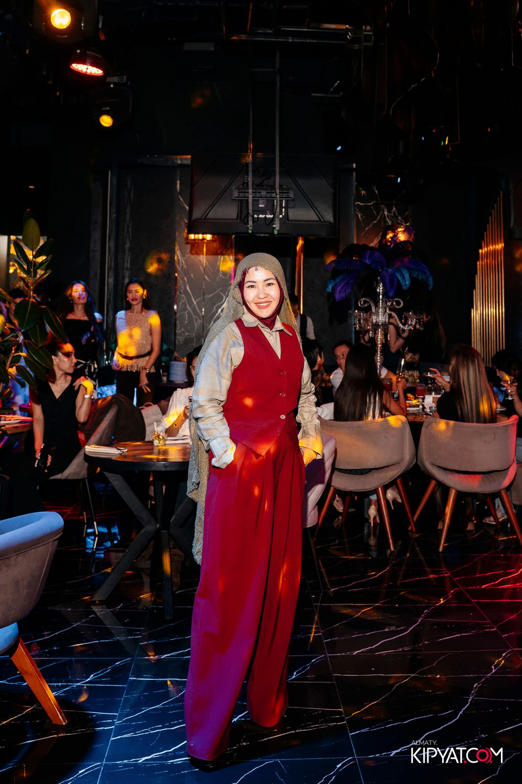 KARAOKE BATTLE В MOOD KARAOKE & TERRACE. КИПЯТКОМ АЛМАТЫ!