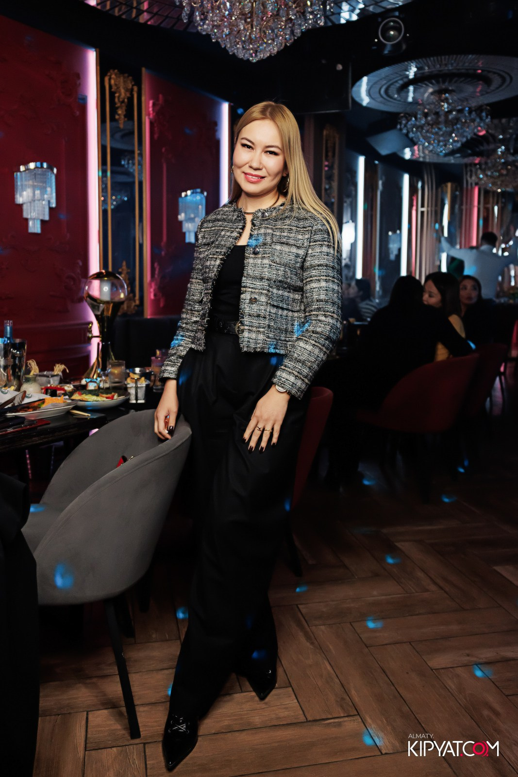 ЗАЯ, НА БИС. КИПЯТКОМ АЛМАТЫ!