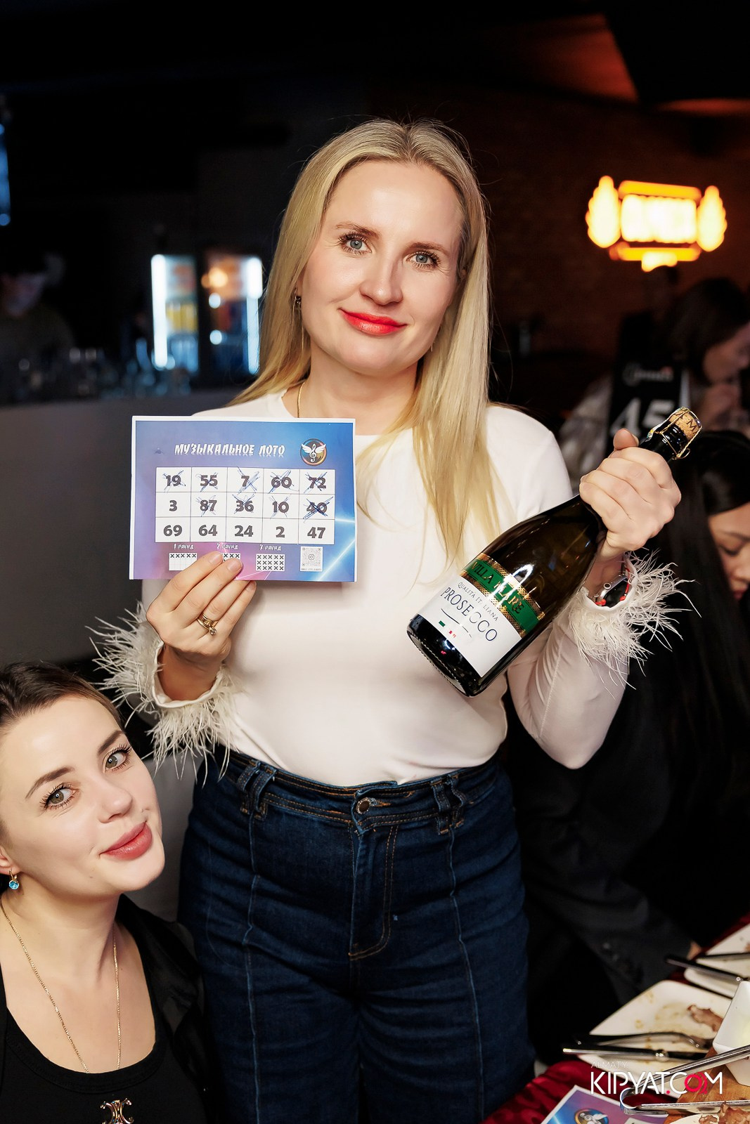 МУЗЫКАЛЬНОЕ ЛОТО В HIT RETRO. КИПЯТКОМ АЛМАТЫ! Фотосъемка мероприятий в Алматы