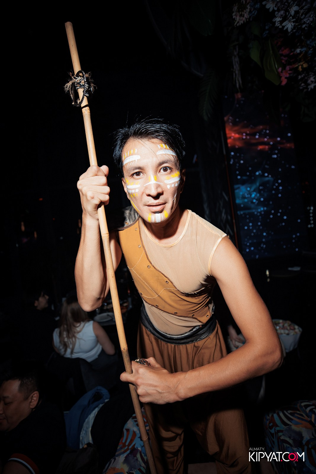 FRIENDS BAR & TERRACE. КИПЯТКОМ АЛМАТЫ!