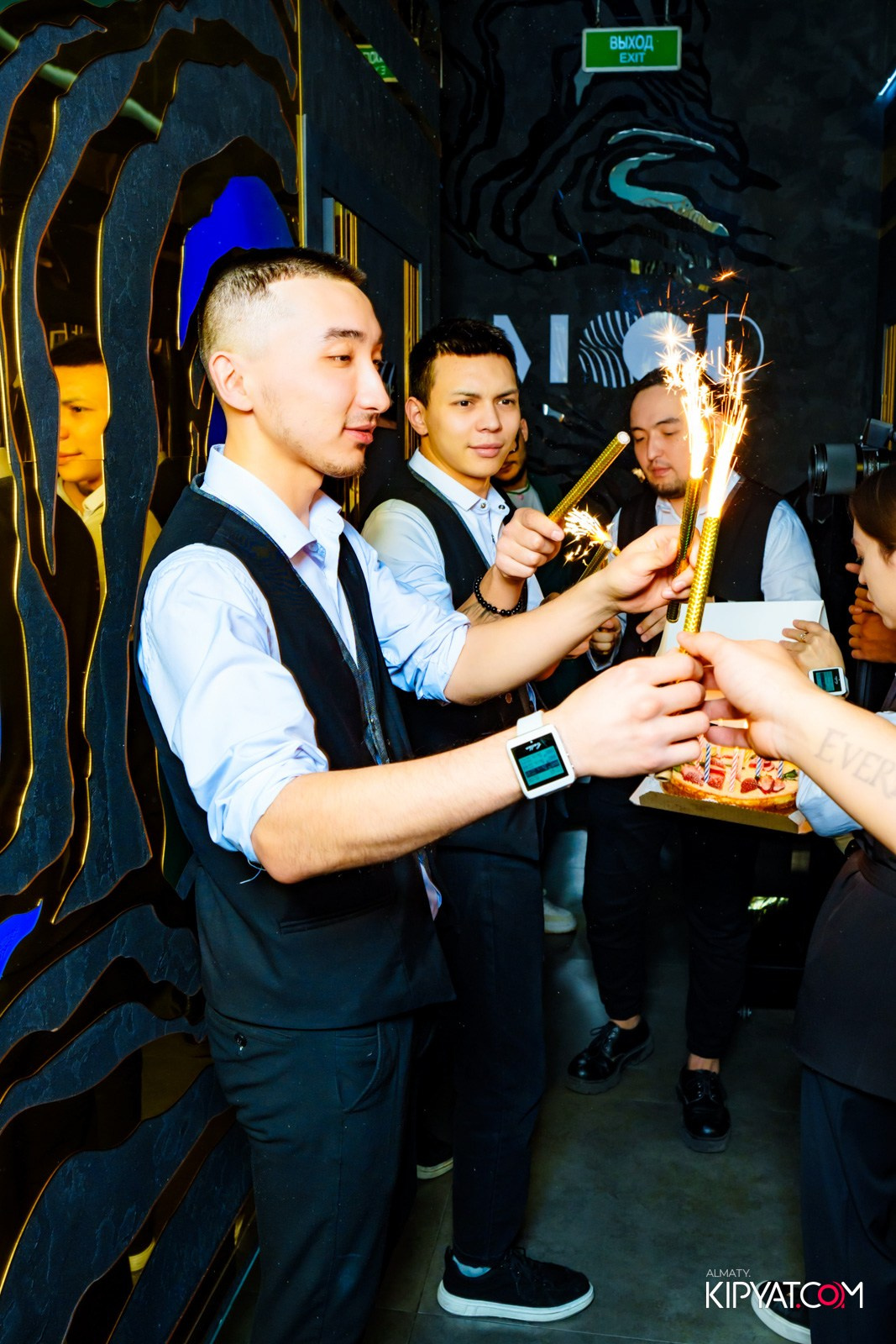 MOOD KARAOKE S TERRACE. КИПЯТКОМ АЛМАТЫ!