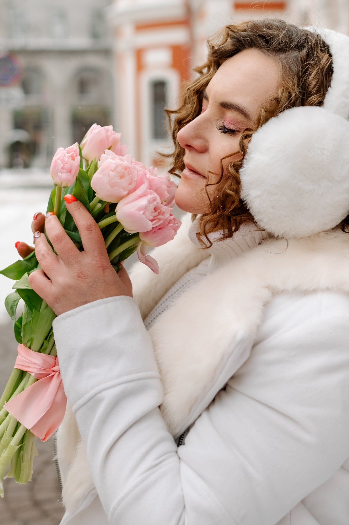 Юля с тюльпанами. Свадебный и сеейный фотограф в Санкт-Петербурге Елена Худякова