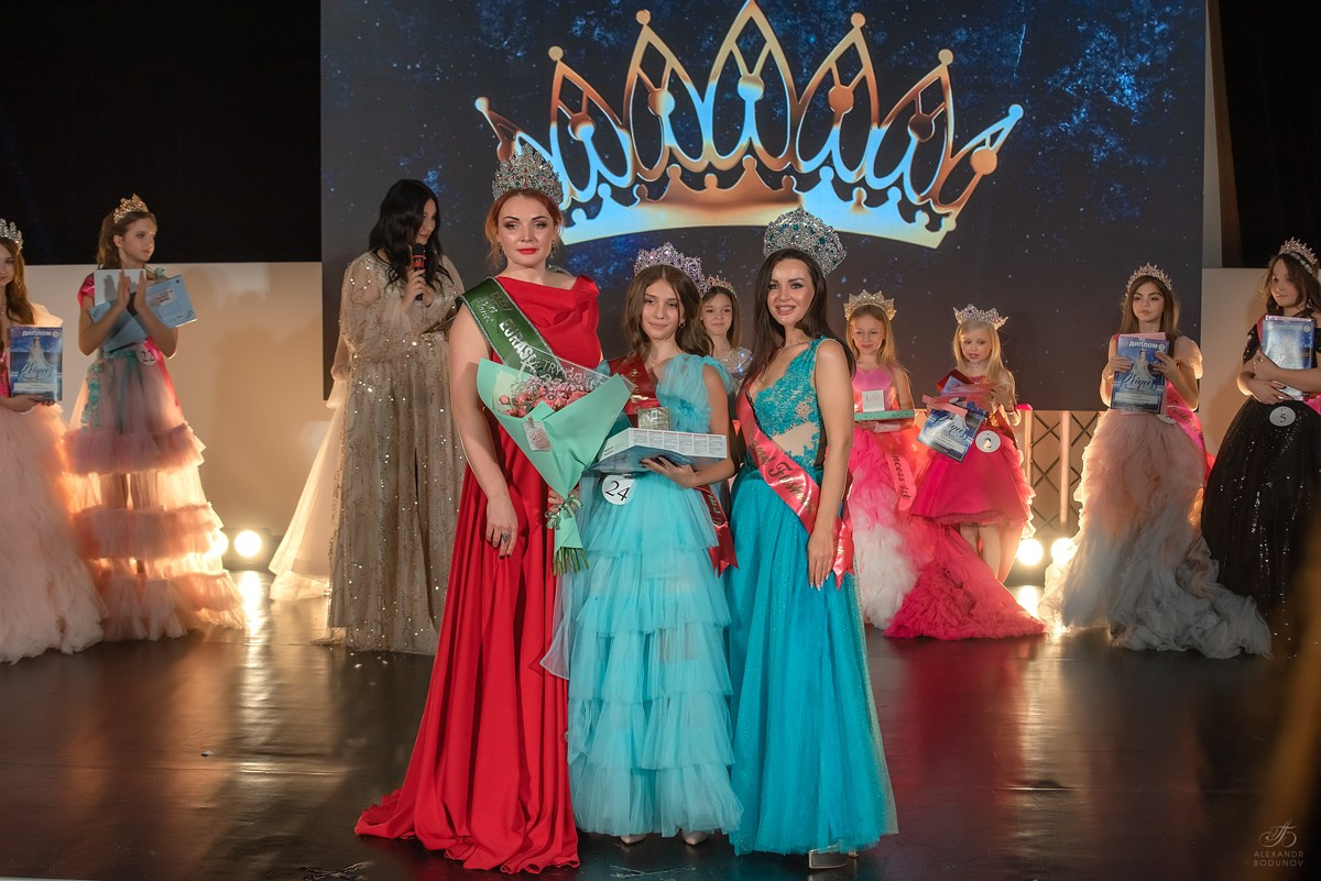GrandFashionShow2024. Семейный и коммерческий фотограф в Сочи Александр Бодунов