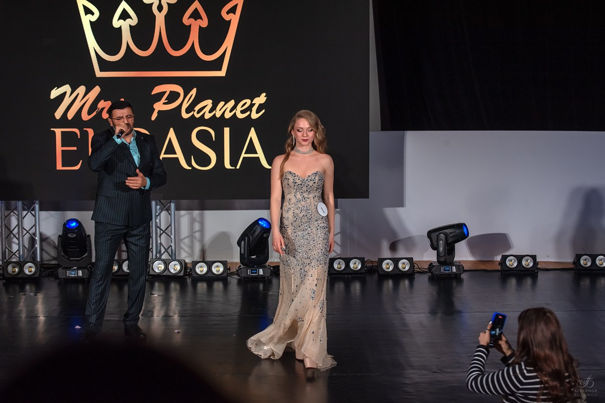 GrandFashionShow2024. Семейный и коммерческий фотограф в Сочи Александр Бодунов