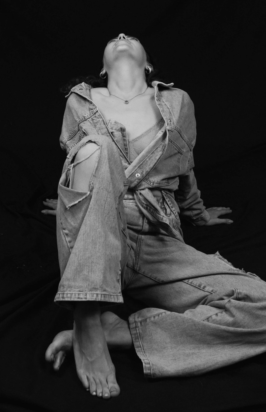 ЧБ. Студия автопортрета VTRENDE