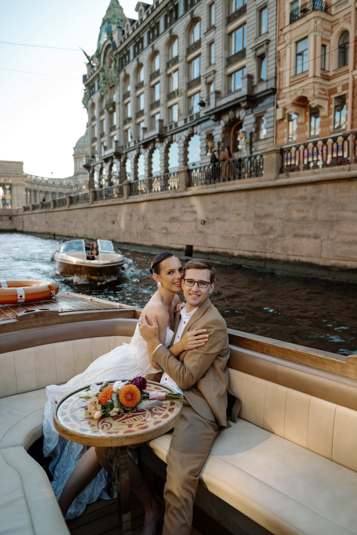 Свадьба на катере. Свадебный и сеейный фотограф в Санкт-Петербурге Елена Худякова