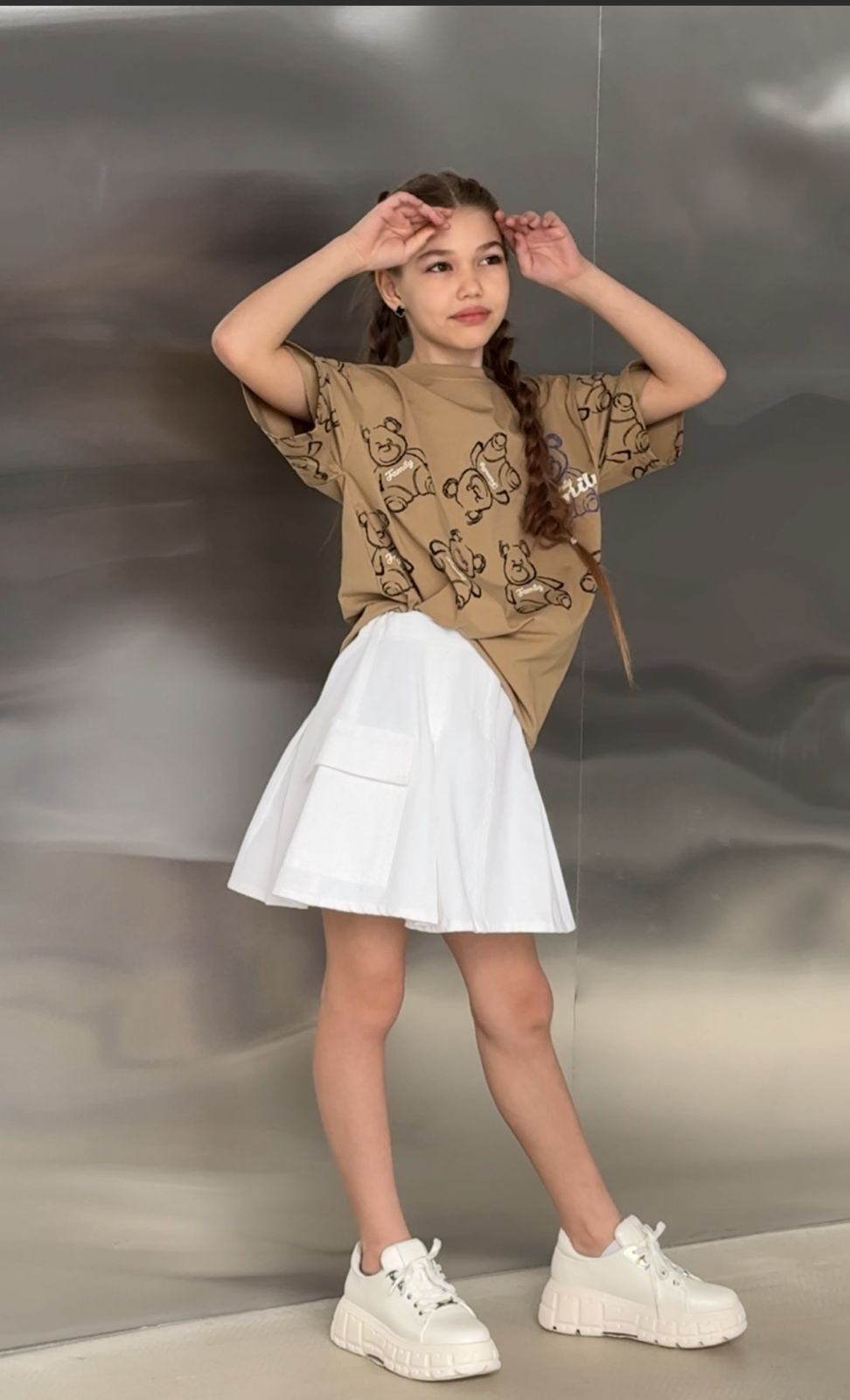 Зулкарниева Амилия. Model base