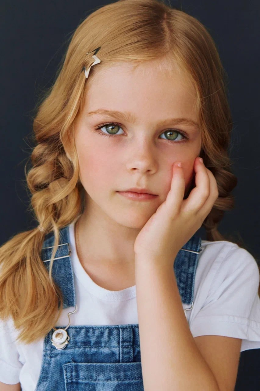 Авдашева Мия 6 ЛЕТ 122 СМ. Детское модельное агентство Musthave agency. База профессиональных моделей