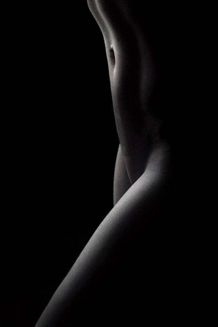 Черная эстетика. Мобильный фотограф Дмитрий Шпуров | KIREVAS