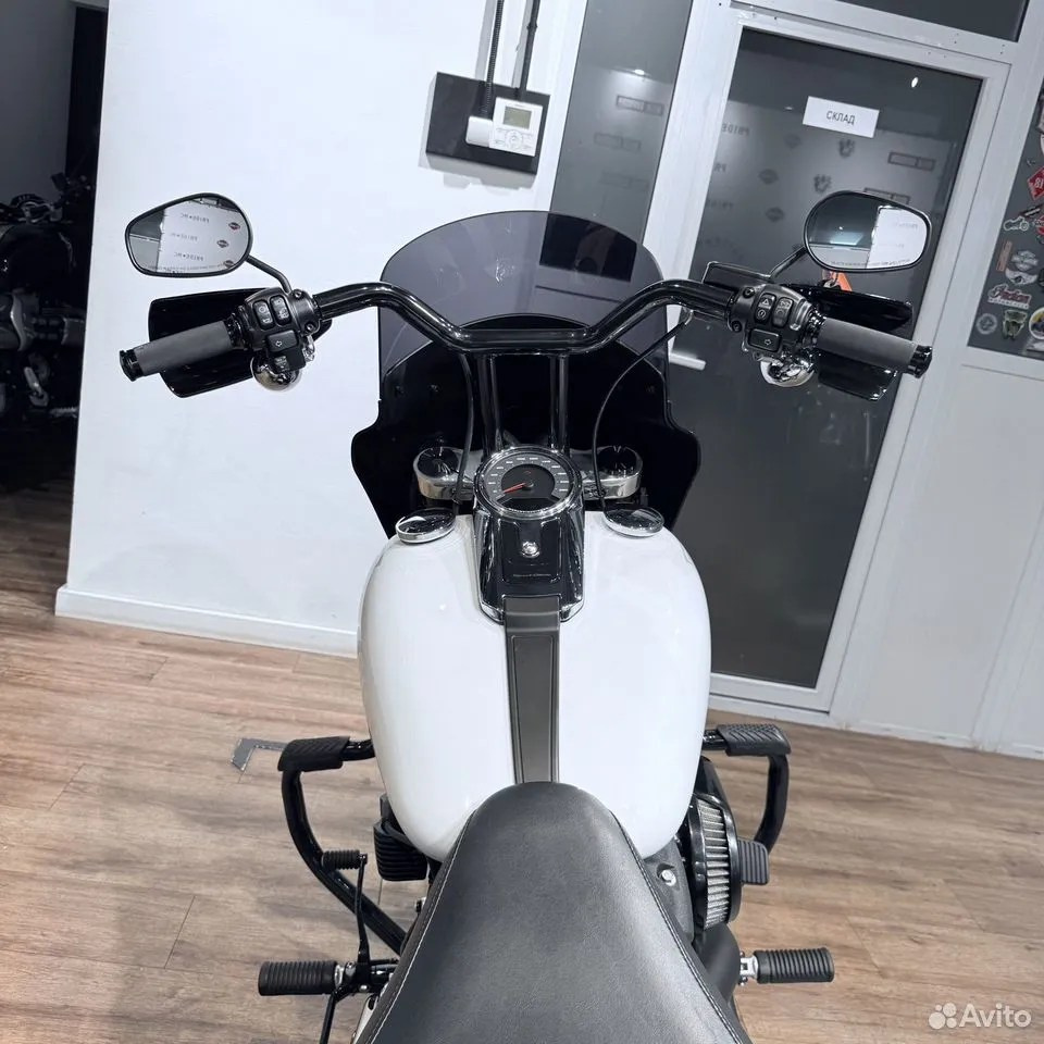 2021 Sport Glide АВS Сlub-Stylе Black&Whitе. Hello Davidson, Москва. Только хорошие мотоциклы…