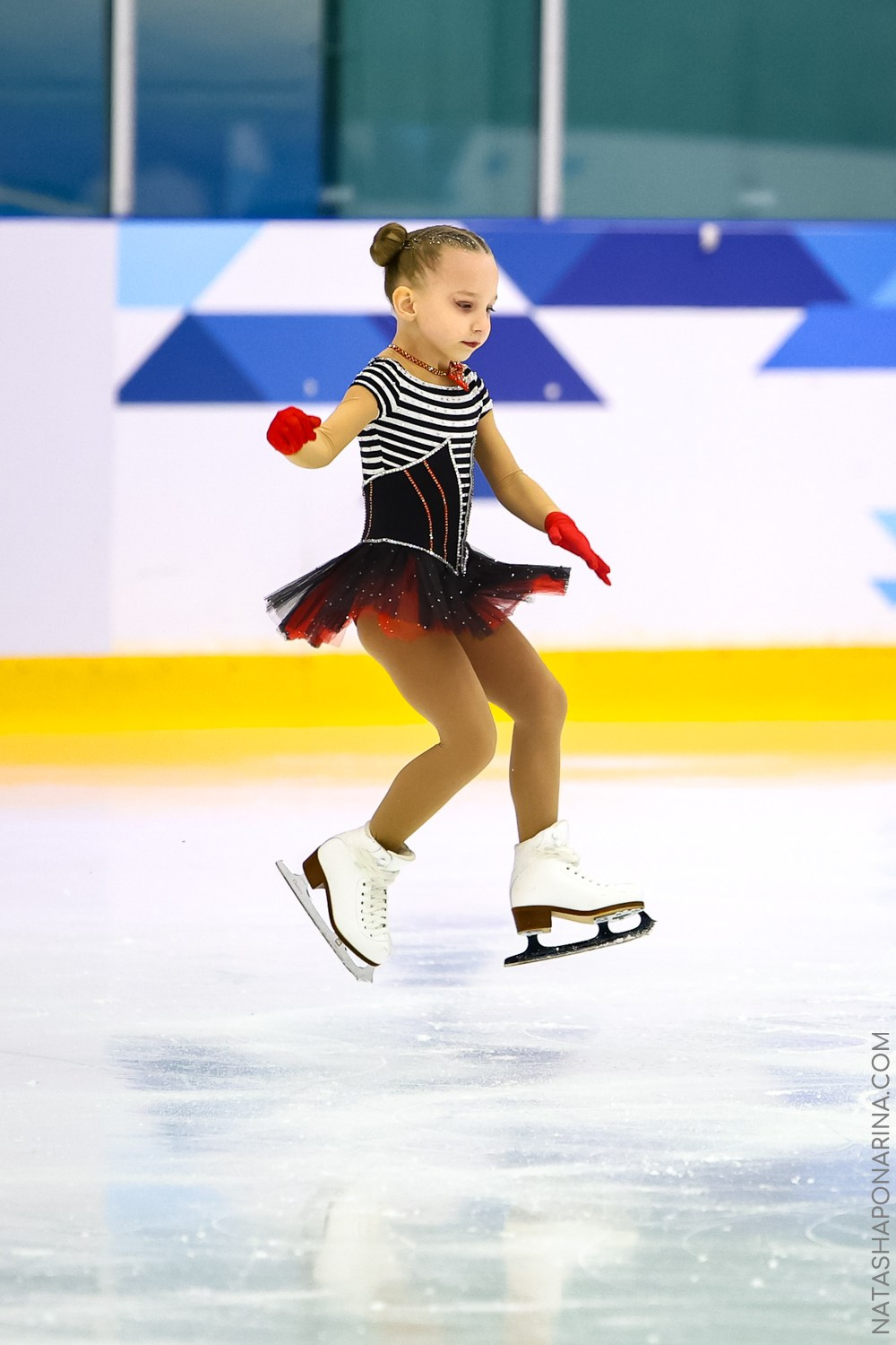 СОРЕВНОВАНИЯ В СШОР АФК ЮНЫЙ ФИГУРИСТ. ФК Фотограф в Санкт-Петербурге Наталья Понарина