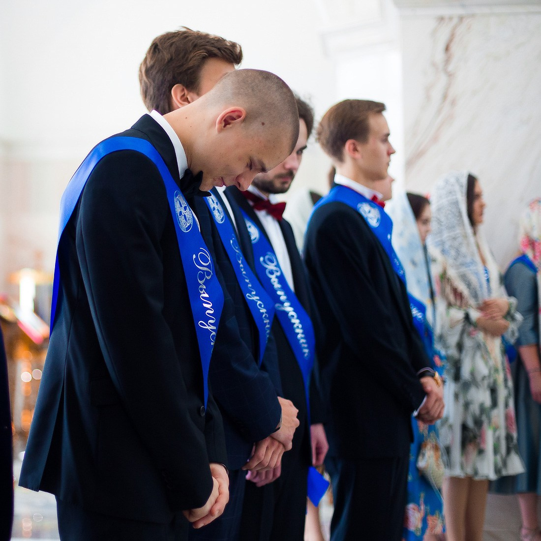 Выпускной в гимназии «Василиада». Репортажный фотограф Борис Геер