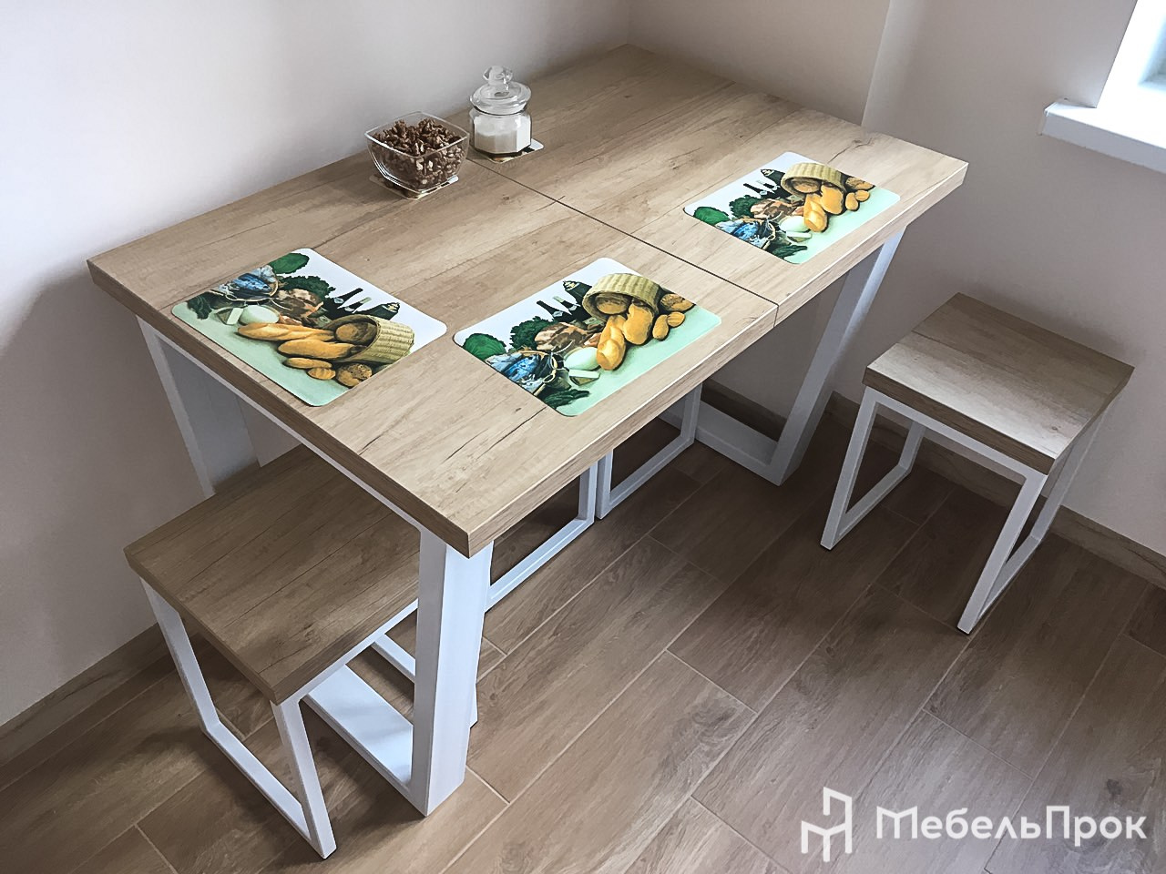 Обеденные столы и барные стойки. Главная