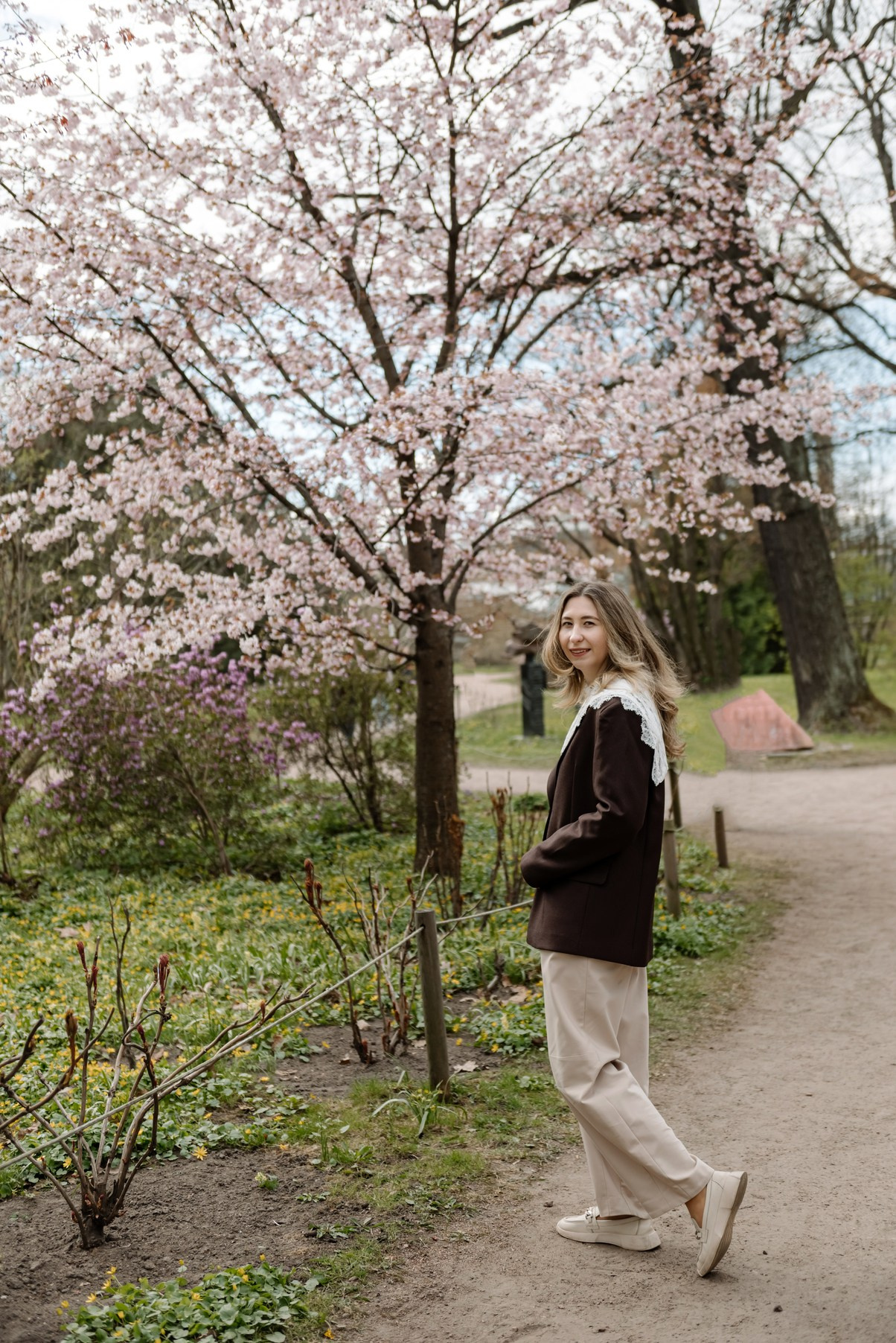 Марина с сакурой. Свадебный и семейный фотограф в Санкт-Петербурге Елена Худякова