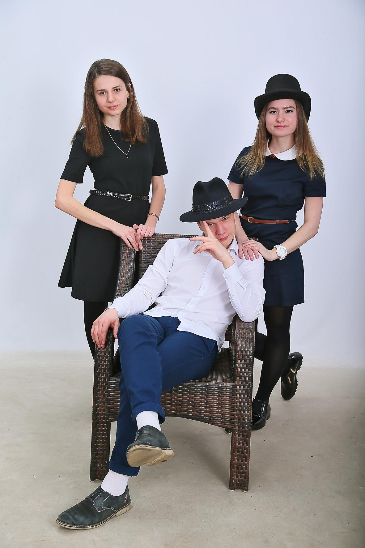 Альбомы для 9 и 11 класса. Создание стильных выпускных альбомов