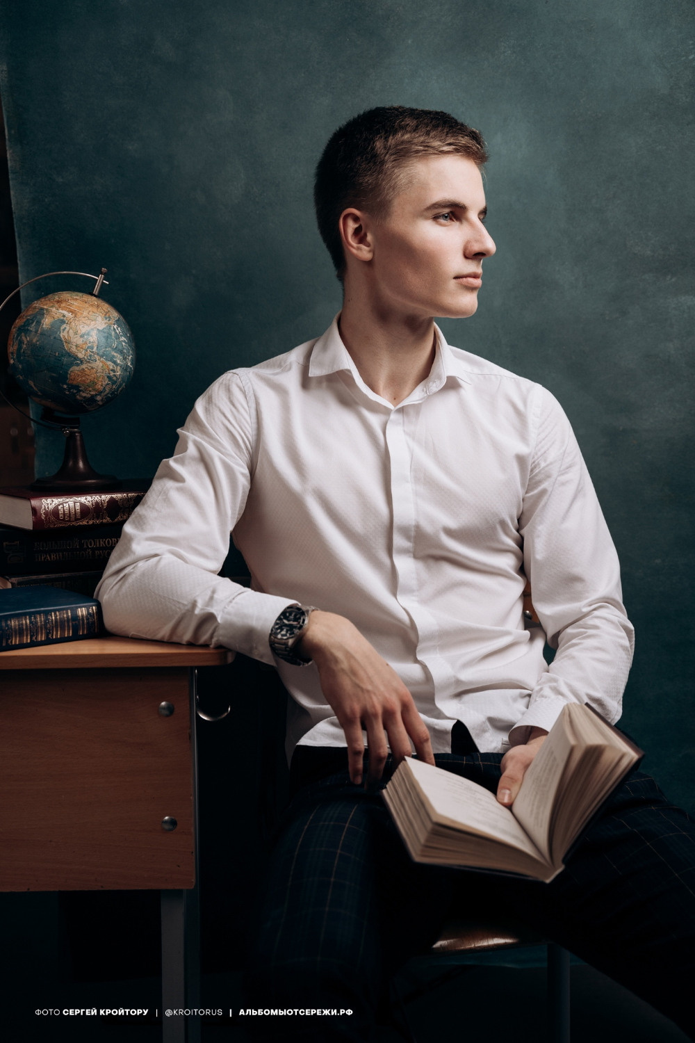 Альбомы для 9 и 11 класса. Создание стильных выпускных альбомов