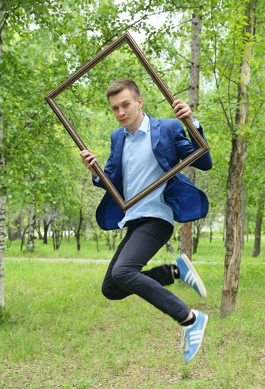 Альбомы для 9 и 11 класса. Создание стильных выпускных альбомов