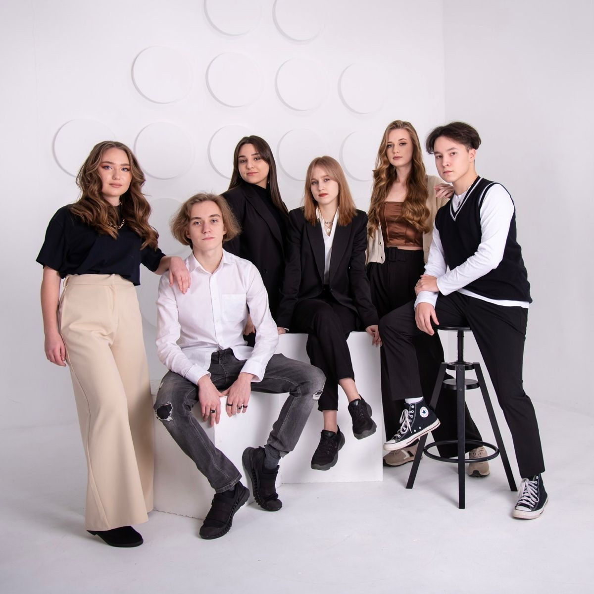 Альбомы для 9 и 11 класса. Создание стильных выпускных альбомов