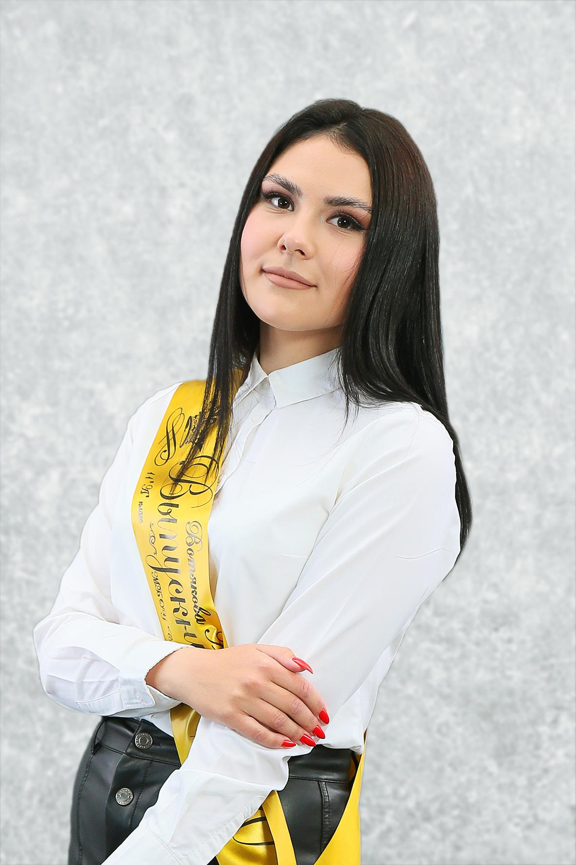 Альбомы для 9 и 11 класса. Создание стильных выпускных альбомов