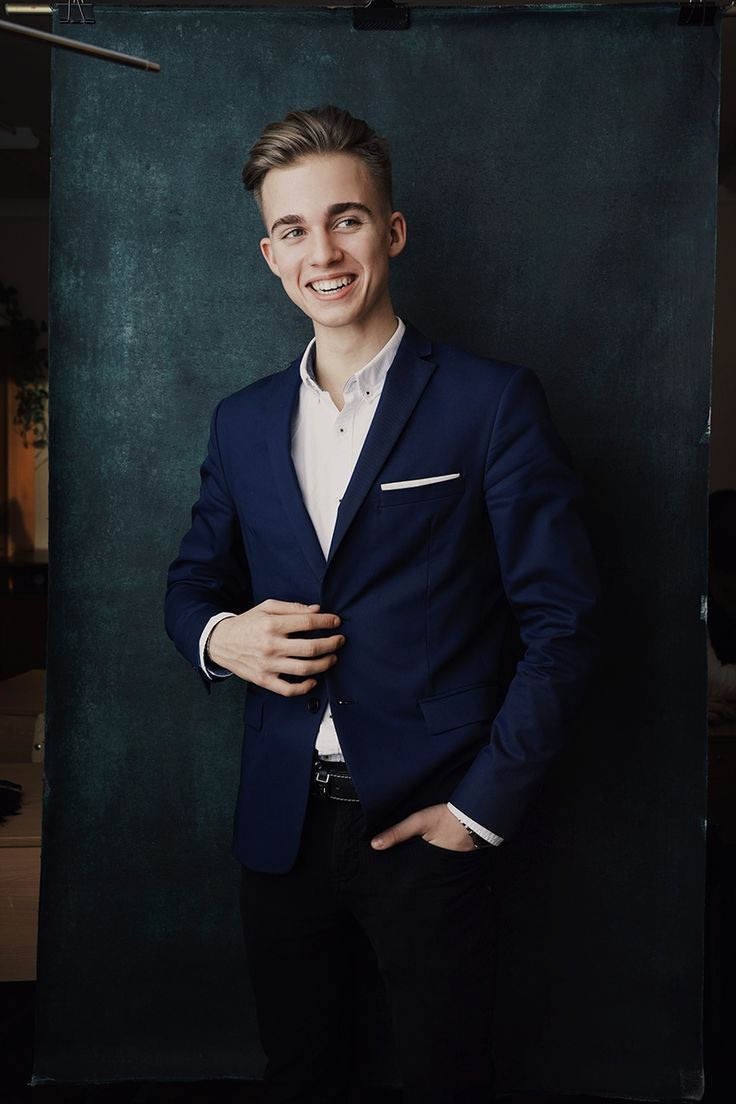 Альбомы для 9 и 11 класса. Создание стильных выпускных альбомов