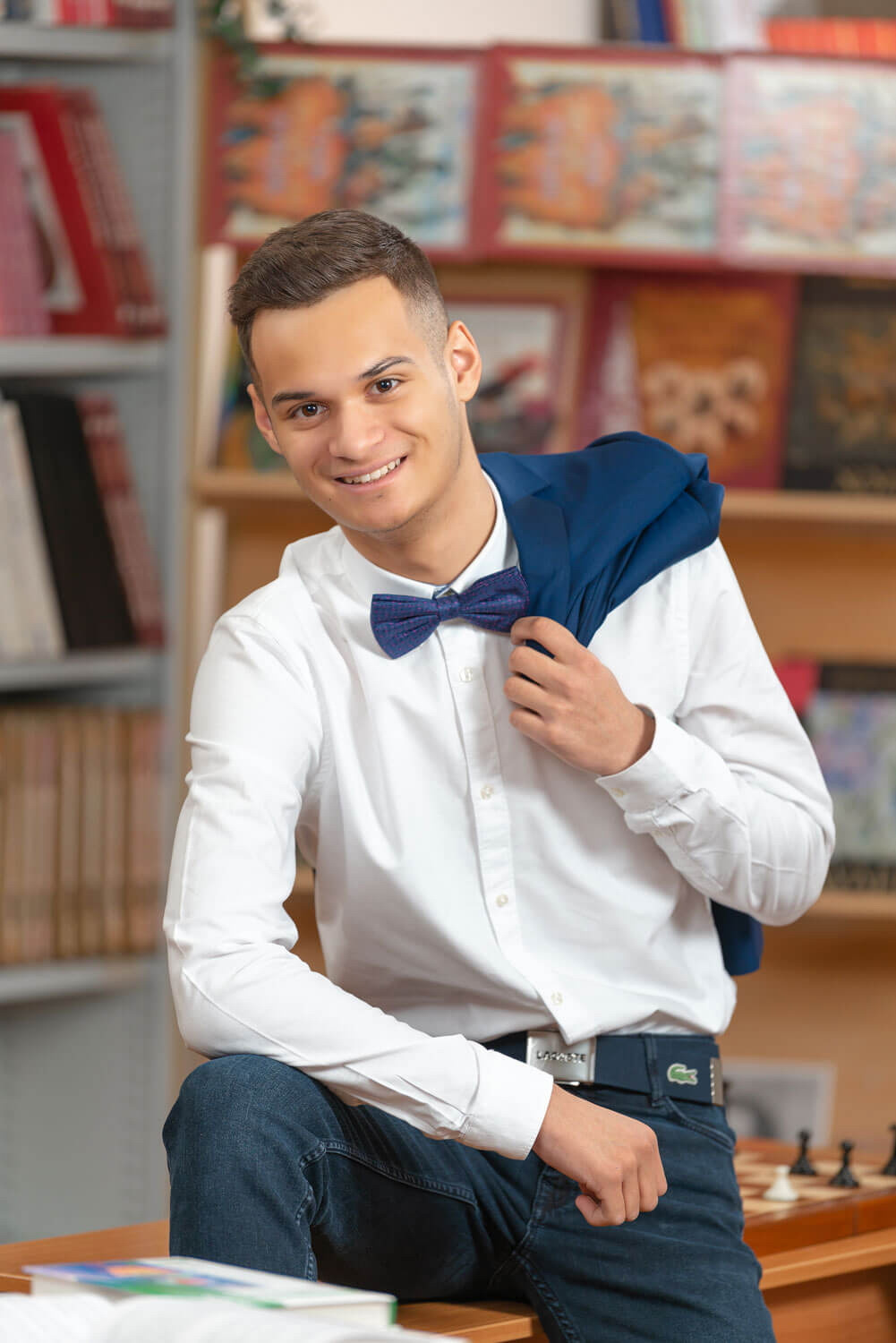 Альбомы для 9 и 11 класса. Создание стильных выпускных альбомов