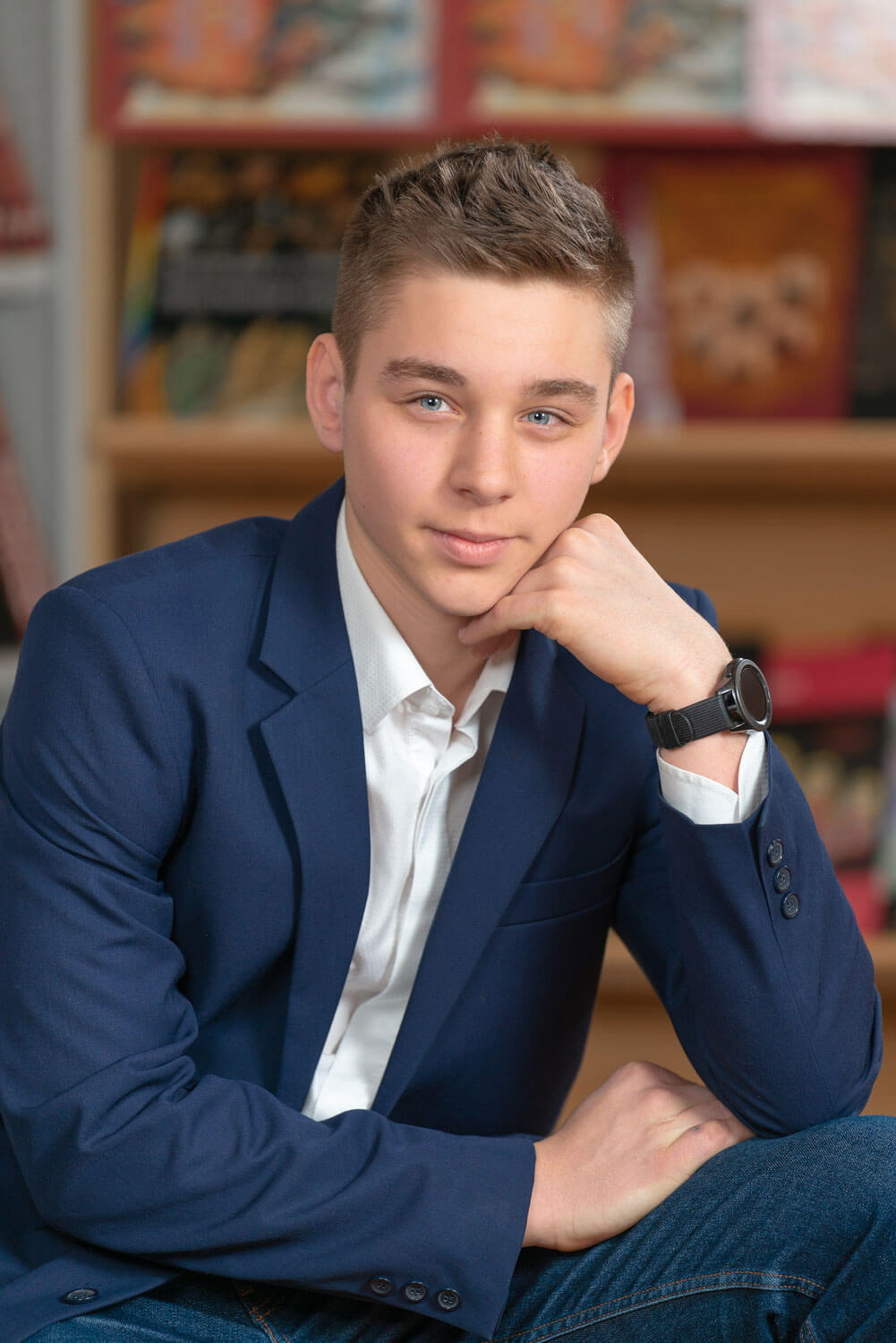 Альбомы для 9 и 11 класса. Создание стильных выпускных альбомов