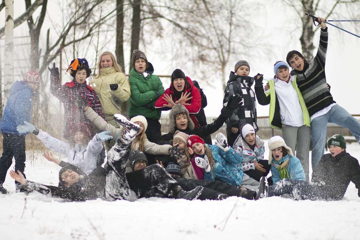 Альбомы для 9 и 11 класса. Создание стильных выпускных альбомов
