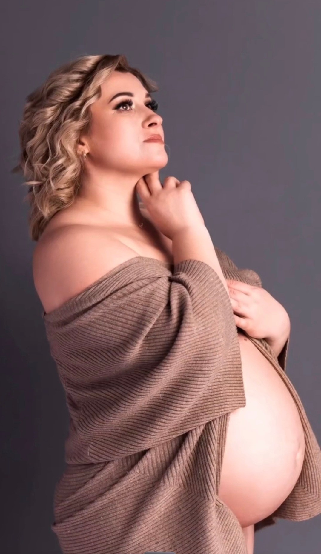 Фотосессия беременности в Омске. Фотограф новорожденных в Омске Анастасия Моисеева