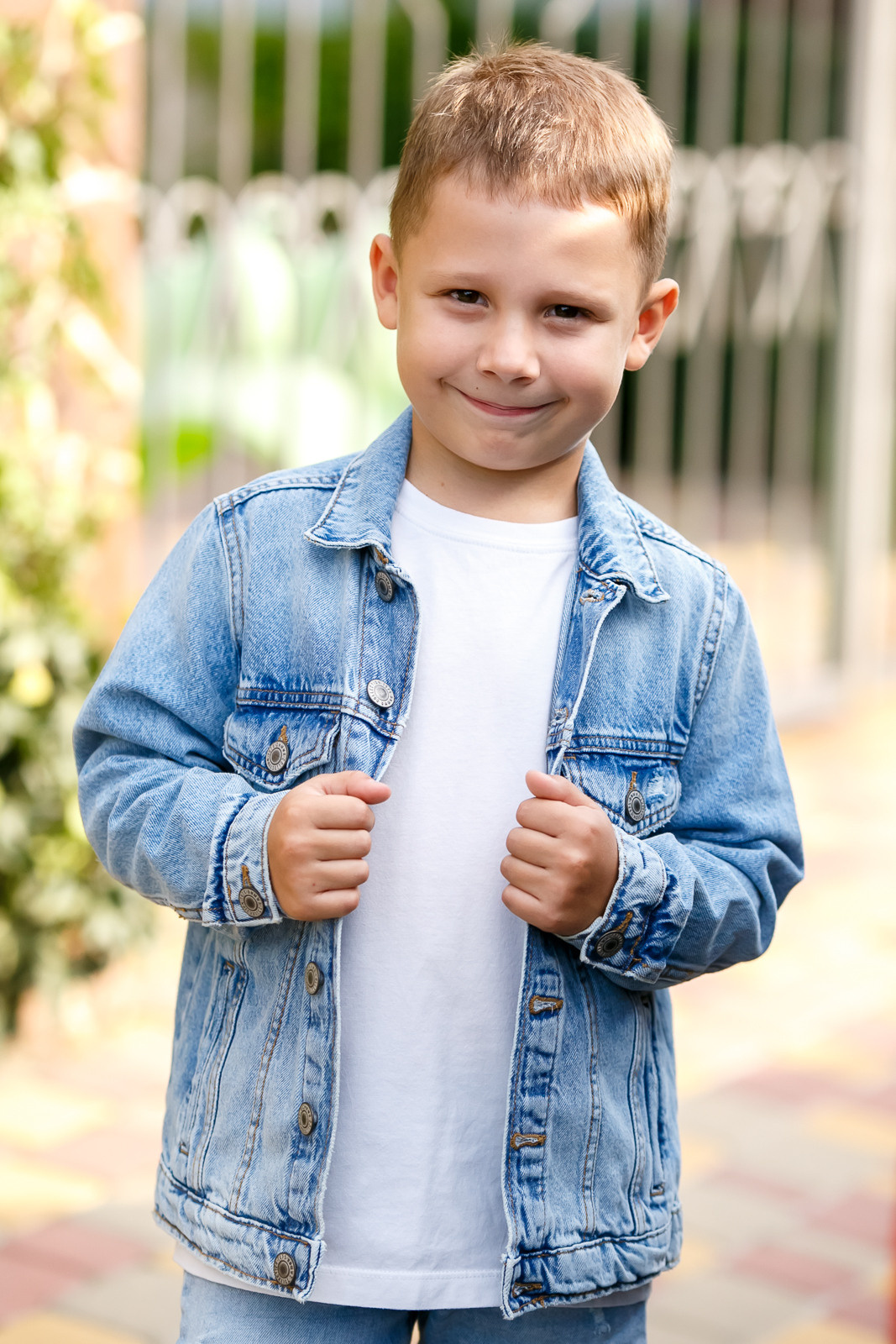 Первое сентября Артема. Свадебное фото и видео в Ростове-на-Дону, Краснодаре, Москве и Крыму