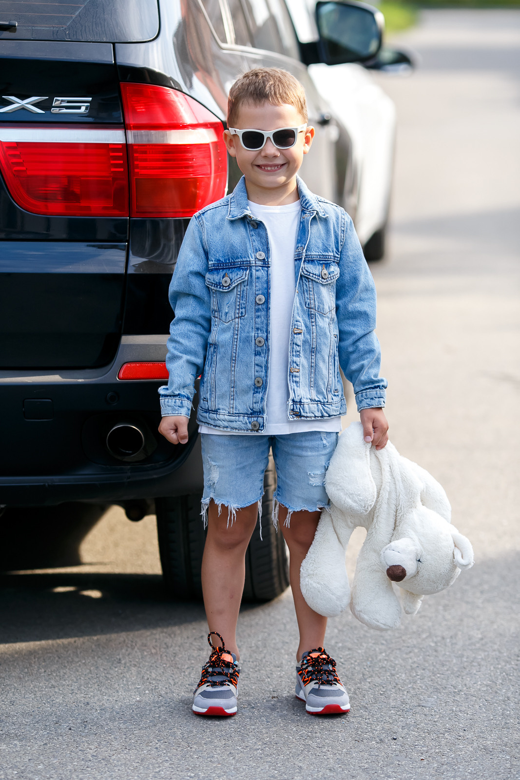 Первое сентября Артема. Свадебное фото и видео в Ростове-на-Дону, Краснодаре, Москве и Крыму