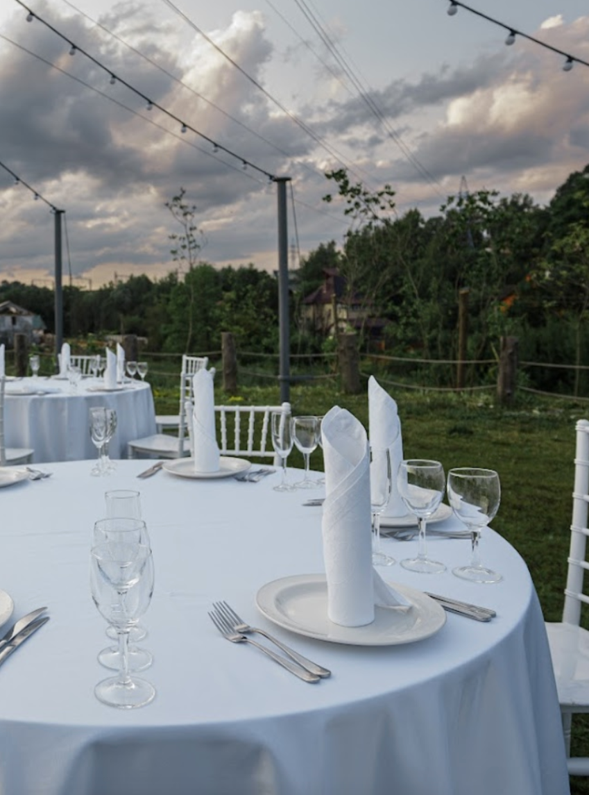 Площадка № 2-18. Свадебный организатор Москва