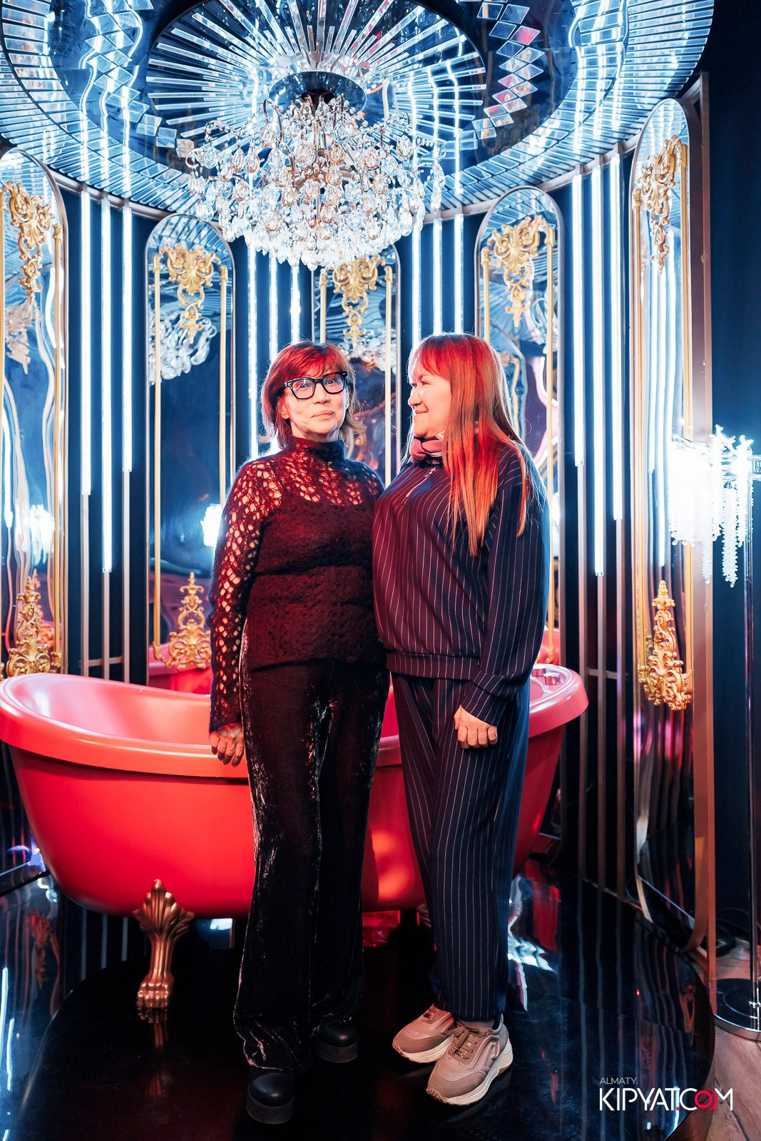 ЗАЯ, НА БИС. КИПЯТКОМ АЛМАТЫ!