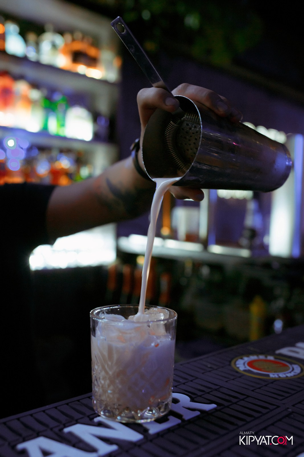 ДОРОГАЯ, Я НЕ ПИЛ. КИПЯТКОМ АЛМАТЫ!