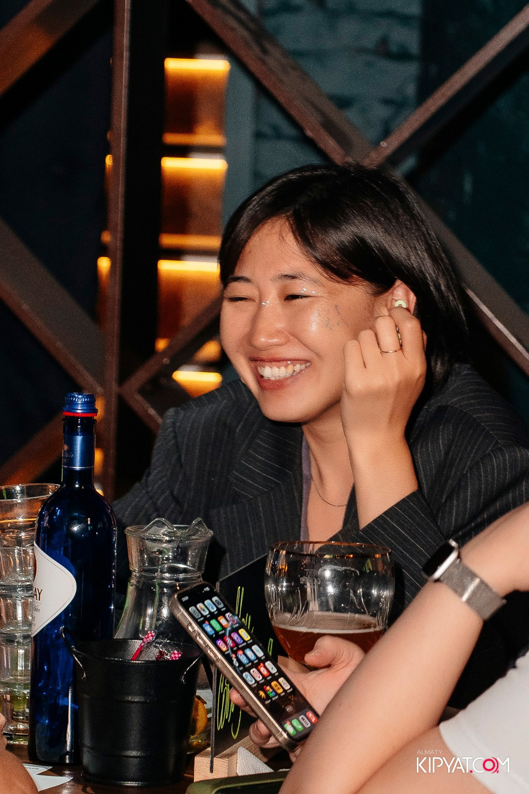 MUNCHEN PUB. КИПЯТКОМ АЛМАТЫ!