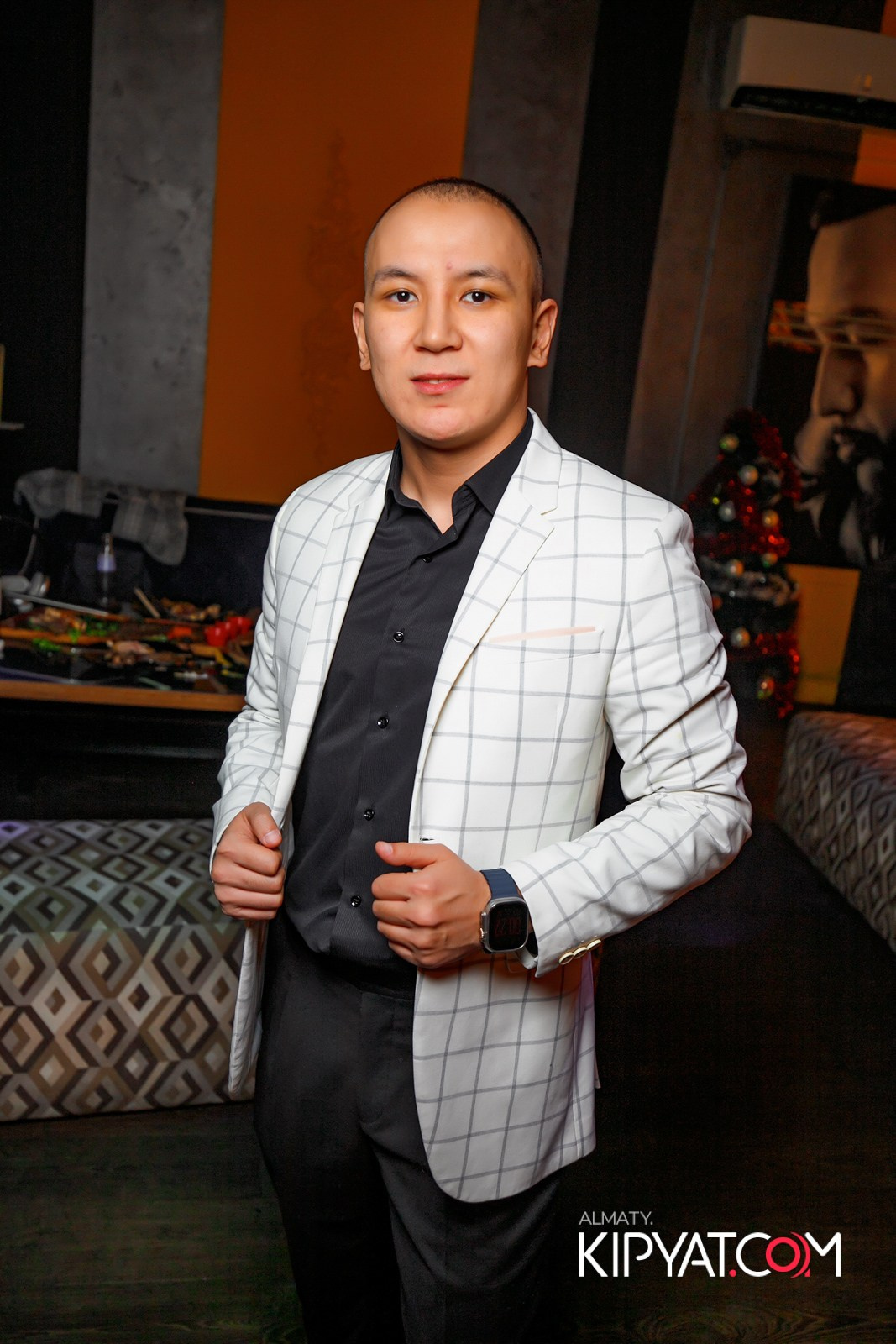 УХО И МЕДВЕДЬ НА ГАГАРИНА. КИПЯТКОМ АЛМАТЫ!