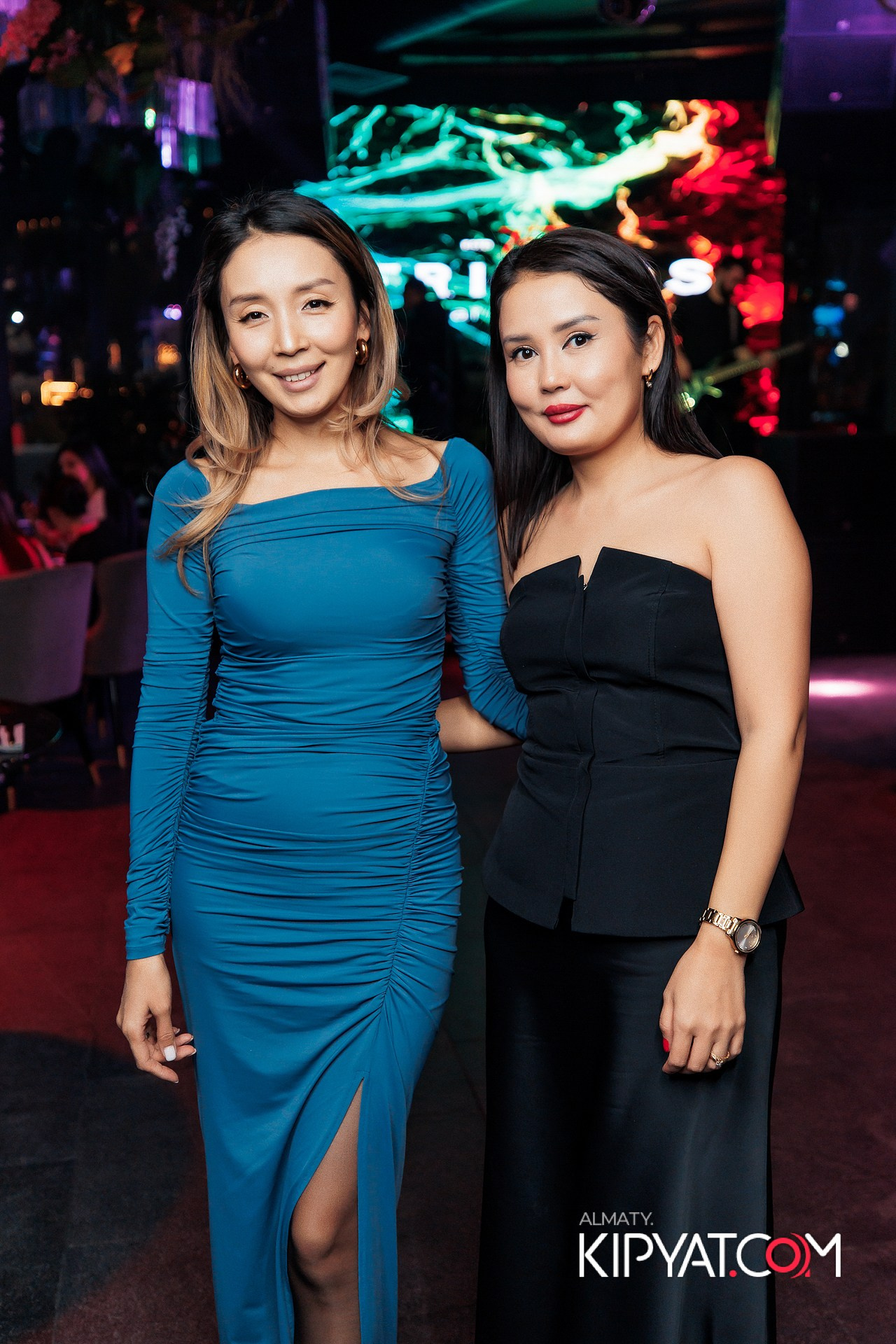 FRIENDS BAR & TERRACE. КИПЯТКОМ АЛМАТЫ! Фотосъемка мероприятий в Алматы