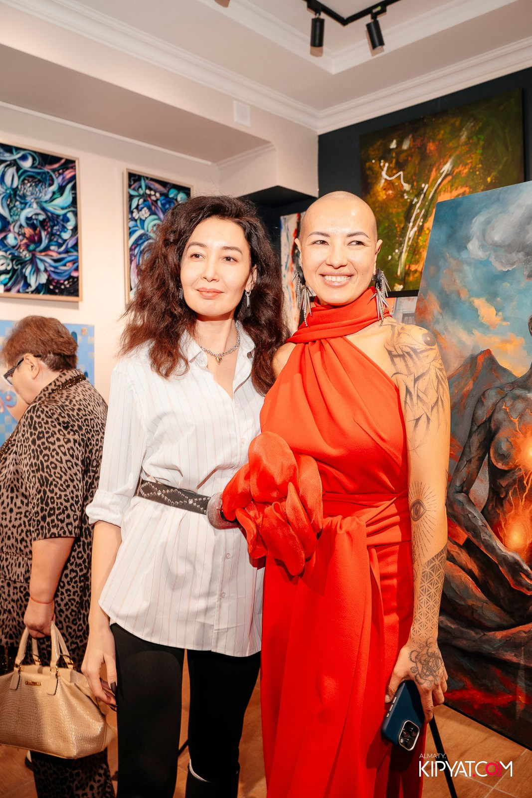 ОТКРЫТИЕ ХУДОЖЕСТВЕННОЙ ГАЛЕРЕИ ETNA ART LAB. КИПЯТКОМ АЛМАТЫ! Фотосъемка мероприятий в Алматы