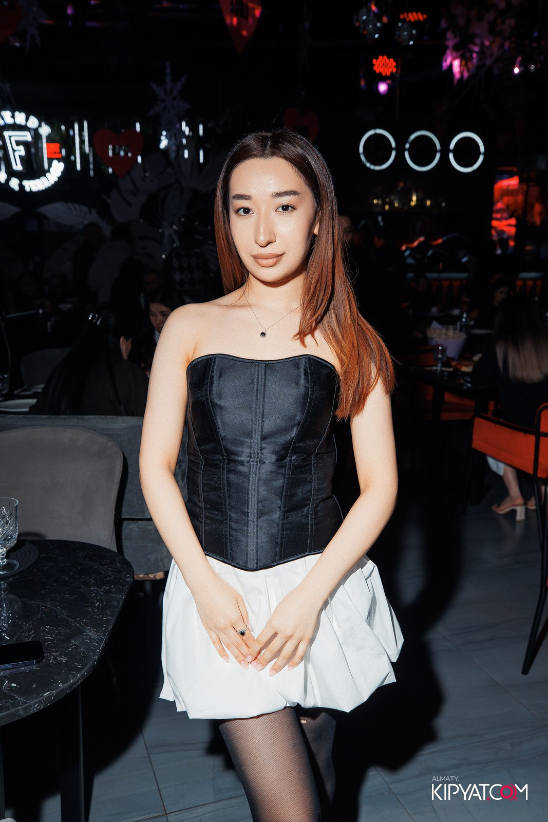 FRIENDS BAR & TERRACE. КИПЯТКОМ АЛМАТЫ!