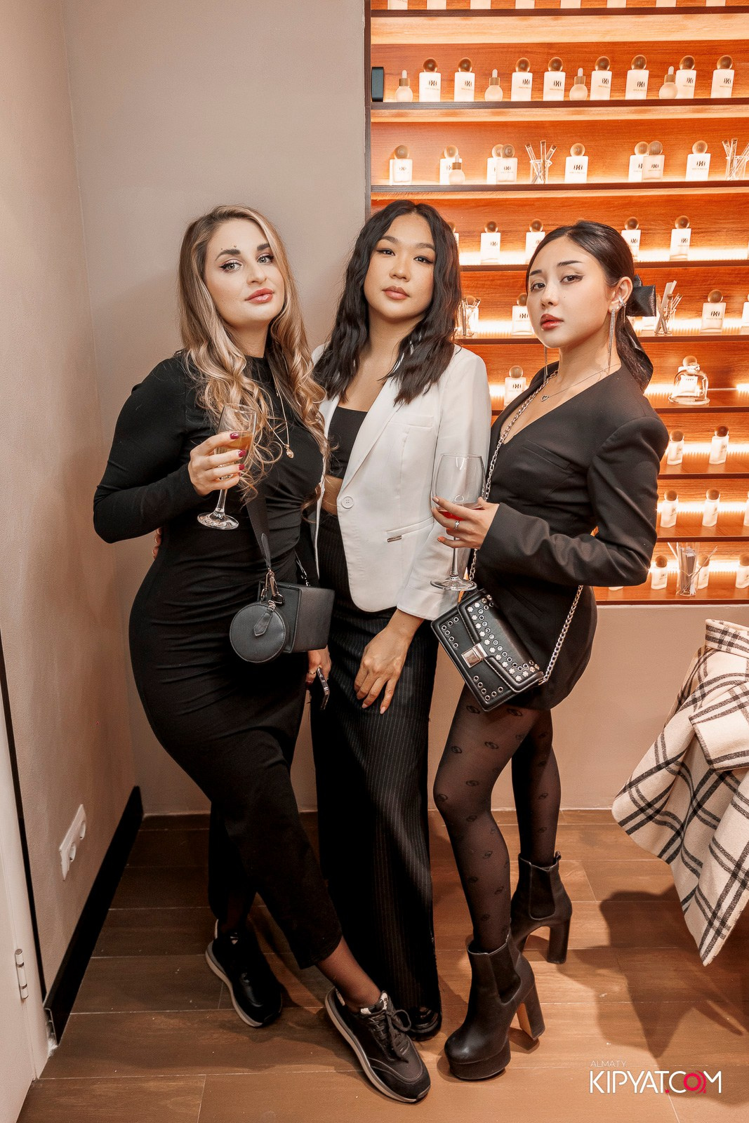 ОТКРЫТИЕ ПАРФЮМЕРНОГО ДОМА MAISON PERFUME. КИПЯТКОМ АЛМАТЫ!