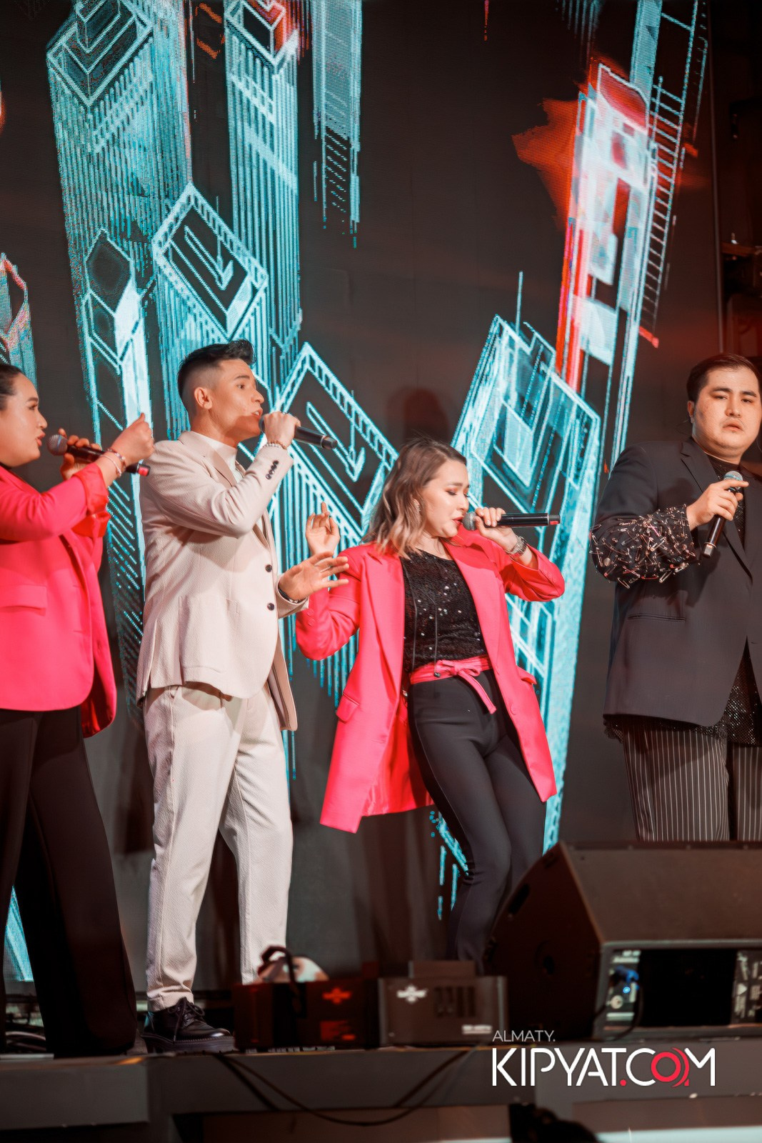 SANTA BARBARA — МЮЗИКЛ ДЖУЛИЯ. КИПЯТКОМ АЛМАТЫ!