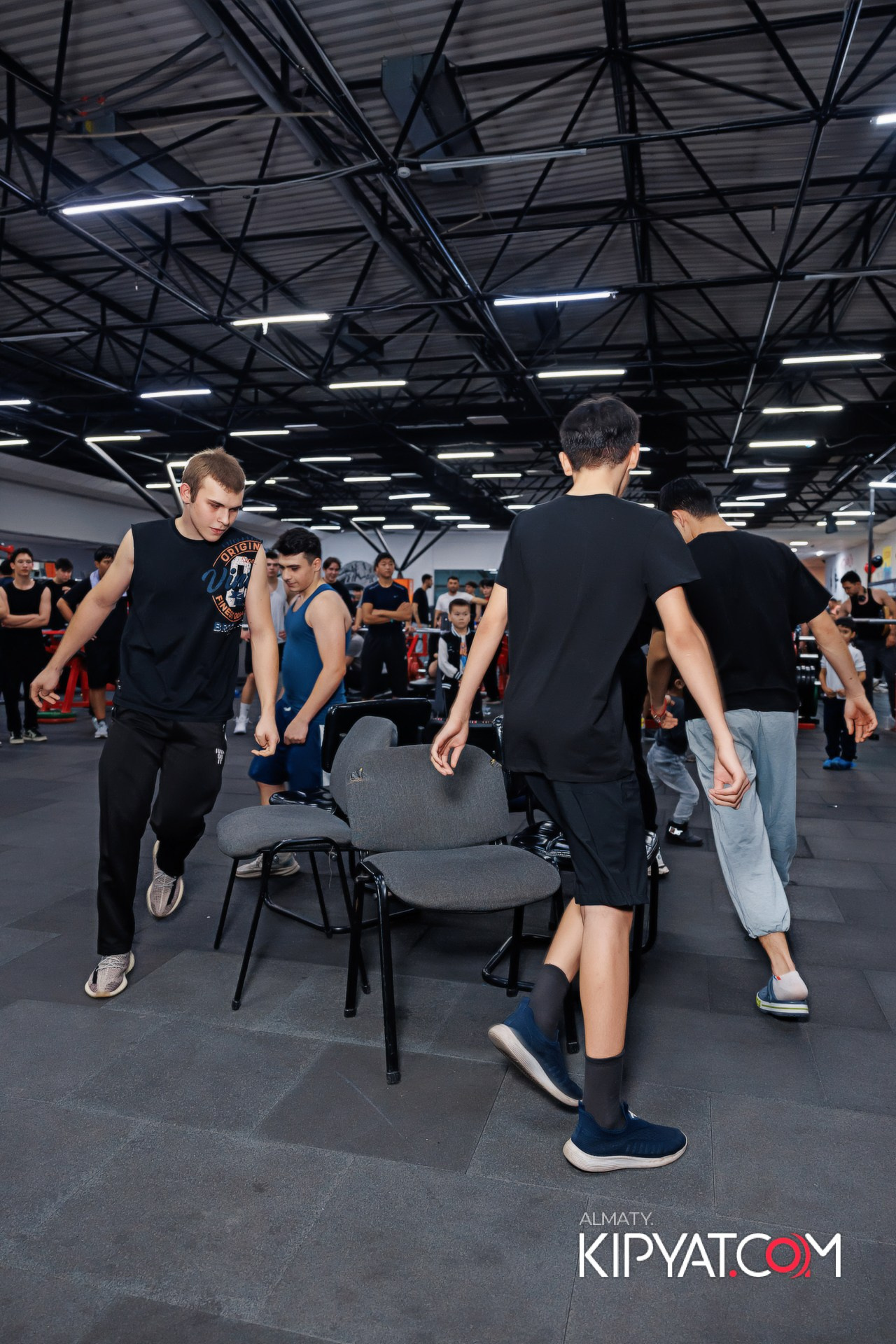 ДЕНЬ РОЖДЕНИЯ LEGION. КИПЯТКОМ АЛМАТЫ!