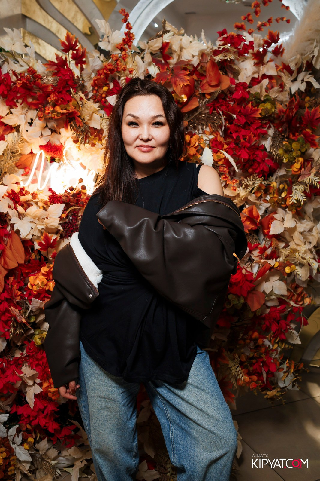 УХО И МЕДВЕДЬ НА КУРМАНГАЗЫ. КИПЯТКОМ АЛМАТЫ! Фотосъемка мероприятий в Алматы